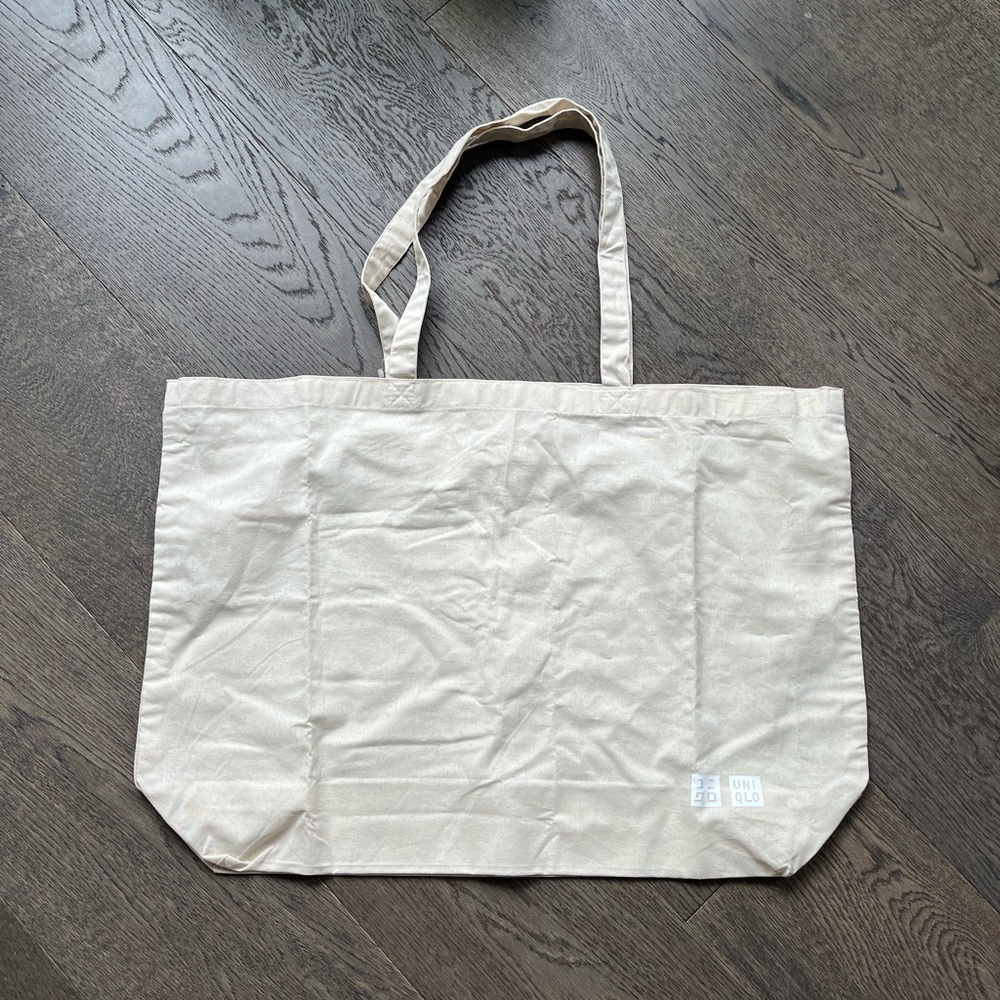 ✨5 for $30✨ NWOT UNIQLO tote